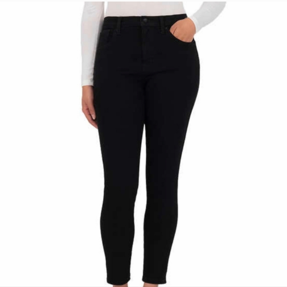 Kirkland Signature Ladies' High-rise  Skinny Jeans Pants Black